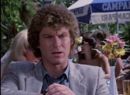 Hardcastle and McCormick Season 1 Episode 1 - Rolling Thunder (1)