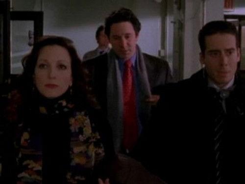 Law & Order: Trial by Jury Season 1 Episode 9 - The Line