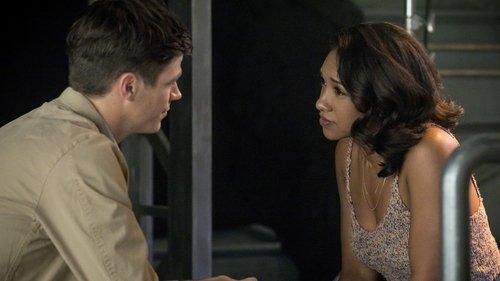 The Flash Season 4 Episode 2 - Mixed Signals