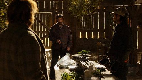 Justified Season 2 Episode 11 - Full Commitment