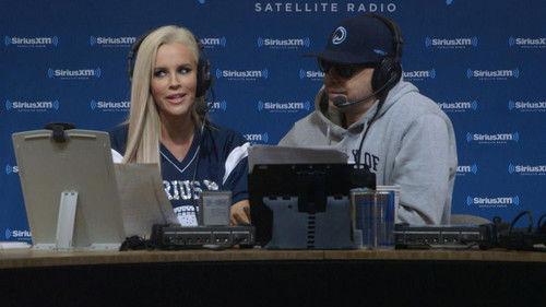 Wahlburgers Season 8 Episode 1 - Houston, We Have a Paul-Blem