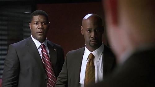 24 Season 3 Episode 20 - Day 3: 8:00 A.M.-9:00 A.M.