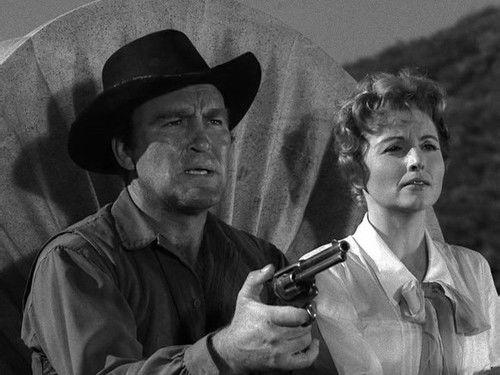 Rawhide Season 2 Episode 22 - Incident of the Champagne Bottles