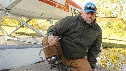 Aliens In Alaska Season 1 Episode 3 - Night Stalkers