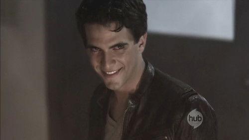 R. L. Stine's The Haunting Hour Season 1 Episode 4 - The Dead Body