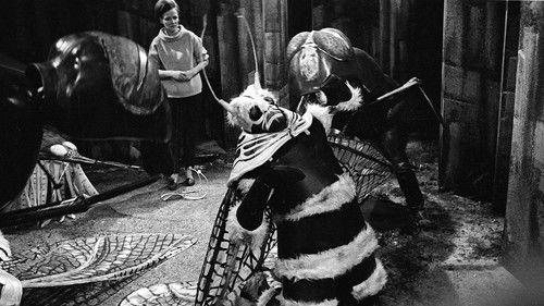 Doctor Who Season 2 Episode 21 - The Centre