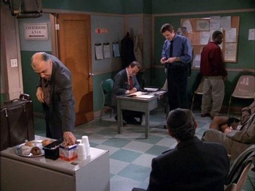 Becker Season 2 Episode 20 - One Angry Man