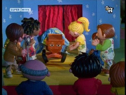 Bob the Builder Season 8 Episode 8 - Molly's Fashion Show