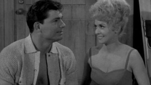The Beverly Hillbillies Season 3 Episode 16 - Elly in the Movies