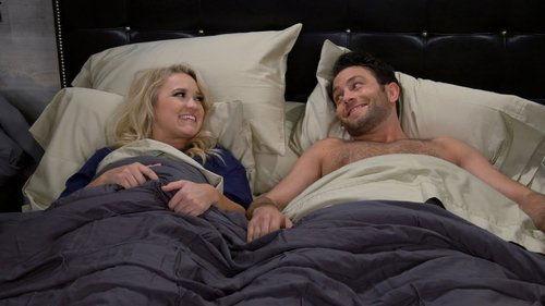 Young & Hungry Season 5 Episode 11 - Young & Downtown Gabi