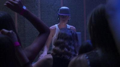 Tosh.0 Season 5 Episode 19 - A DJ Web Redemption