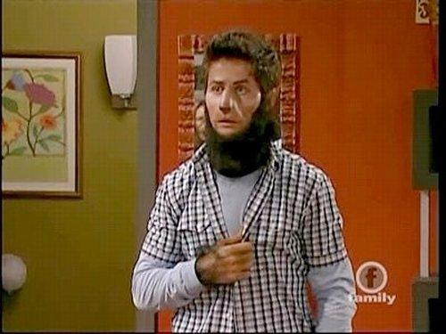 Wizards of Waverly Place Season 2 Episode 2 - Beware Wolf