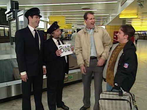 Married... with Children Season 6 Episode 24 - England Show (1)