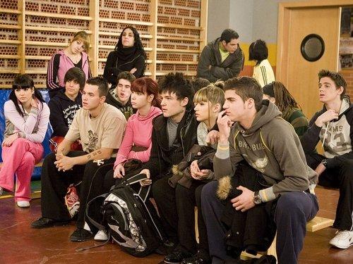 undefined Season 1 Episode 3 - Daños Colaterales