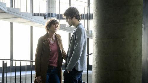 Master Crimes Season 1 Episode 6 - Bad Swan