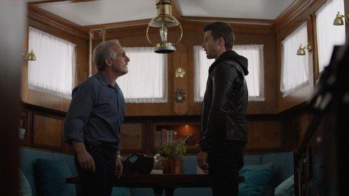 Imposters Season 1 Episode 9 - Ladies and Gentlemen, the Doctor Is In