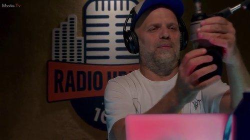 Almost Happy Season 1 Episode 1 - Episode 1