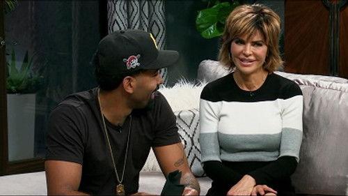 Kocktails With Khloé Season 1 Episode 7 - Drunk in Love