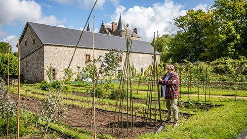 Escape to the Chateau: Make Do & Mend Season 1 Episode 2 - Episode 2