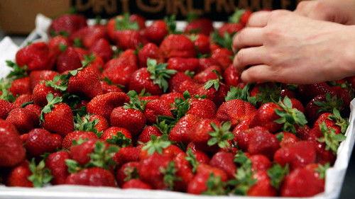 The Mind of a Chef Season 4 Episode 12 - Strawberry