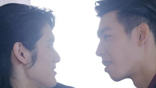 HIStory Season 5 Episode 17 - Love in the Future #17