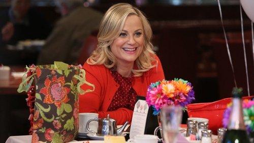 undefined Season 6 Episode 16 - Galentine's Day