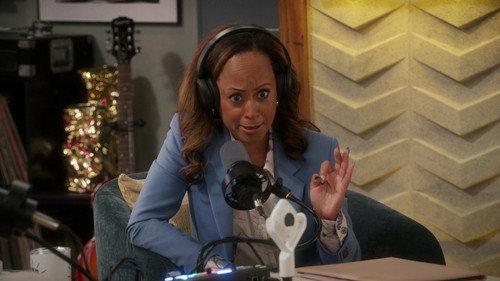 Poppa's House Season 1 Episode 13 - Graduation