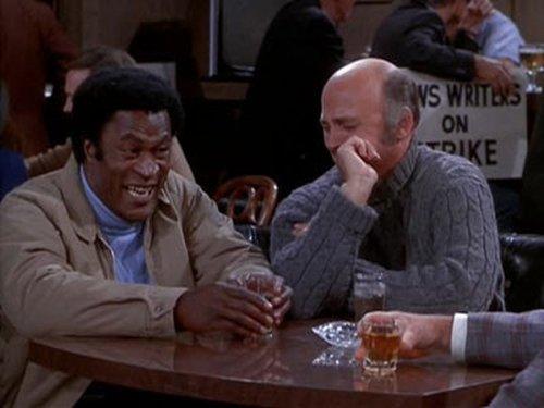 The Mary Tyler Moore Show Season 2 Episode 8 - Thoroughly Unmilitant Mary