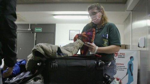 Airport Brazil: Restricted Areas Season 4 Episode 11 - Suspicious Gifts