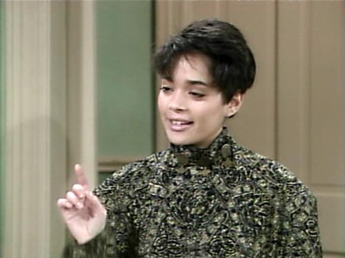 The Cosby Show Season 2 Episode 25 - Denise's Decision
