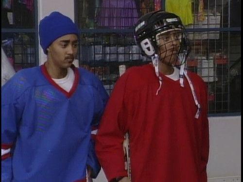Sister, Sister Season 4 Episode 11 - Some Like It Hockey