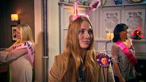 Holby City Season 16 Episode 24 - Green Ink