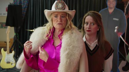 The Trades Season 2 Episode 3 - Family Work Party