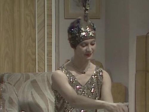 undefined Season 1 Episode 11 - The Crackler