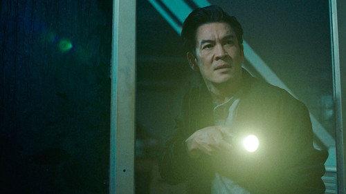 23:23 Season 1 Episode 1 - Mysterious Signal