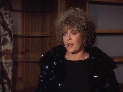 Eight Is Enough Season 2 Episode 12 - The Return of Auntie V