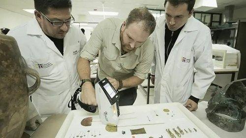 Expedition Unknown Season 4 Episode 6 - Hunt for the Metal Library