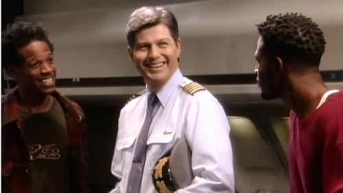 The Wayans Bros. Season 1 Episode 2 - First Class