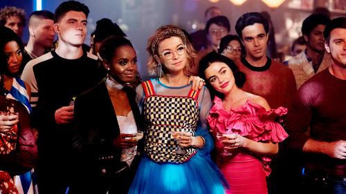 Katy Keene Season 1 Episode 8 - Chapter Eight: It's Alright, Ma (I'm Only Bleeding)