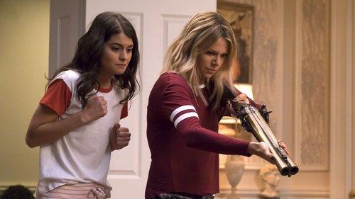 The Mick Season 1 Episode 17 - The Intruder