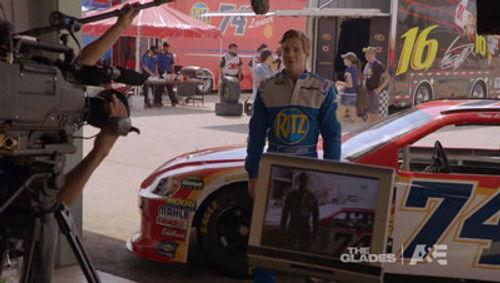 The Glades Season 2 Episode 4 - Moonlighting