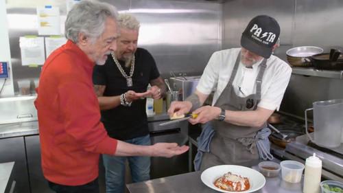 Diners, Drive-Ins and Dives Season 53 Episode 2 - Flavortown Flavorfest