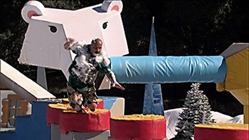 Wipeout Season 4 Episode 8 - Winter Wipeout: Family Night, Kids Eat It For Free