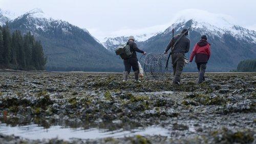 Outlast Season 1 Episode 3 - Man-down