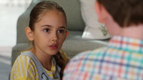 American Housewife Season 2 Episode 2 - Boar-Dain