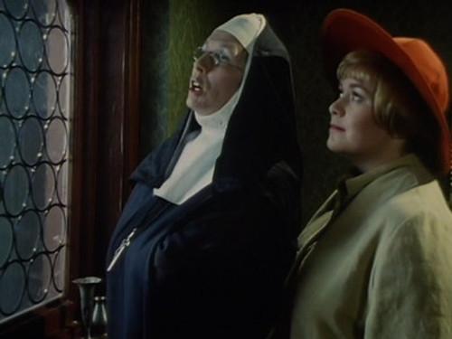 French & Saunders Season 3 Episode 1 - The Sound of Music