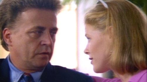 Acapulco H.E.A.T. Season 1 Episode 10 - Code Name: Body Double
