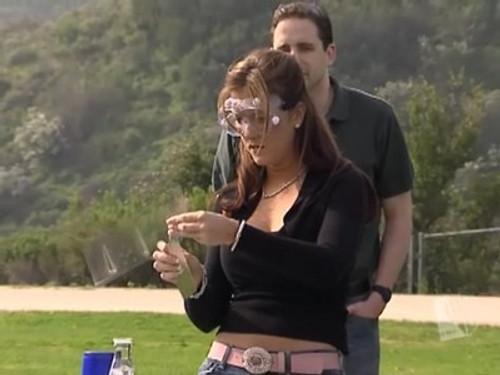 Beauty and the Geek Season 1 Episode 3 - Rockets and Fashion Shows