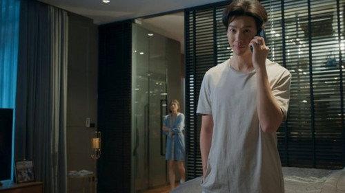 The Thirsty Thirty Season 1 Episode 10 - Episode 10