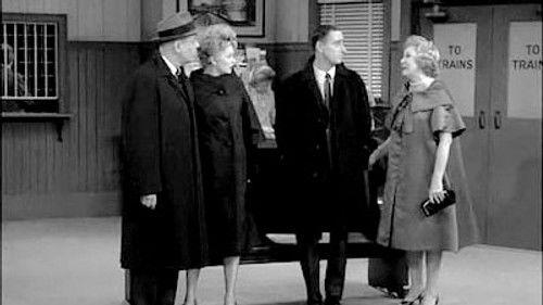 The Lucy Show Season 1 Episode 21 - No More Double Dates